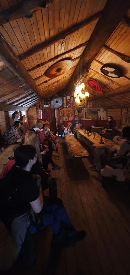 Vittfarnas Hird Vikingaby Bed & Breakfast Sosdala Екстериор снимка